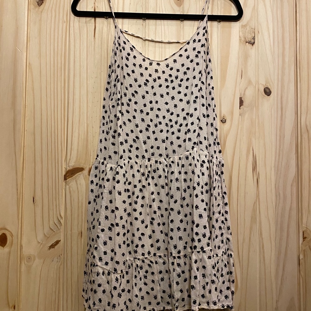 Flowy floral boutique dress